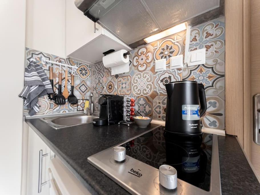 Bedcity Apartment In The Center Of Thessalonique Extérieur photo